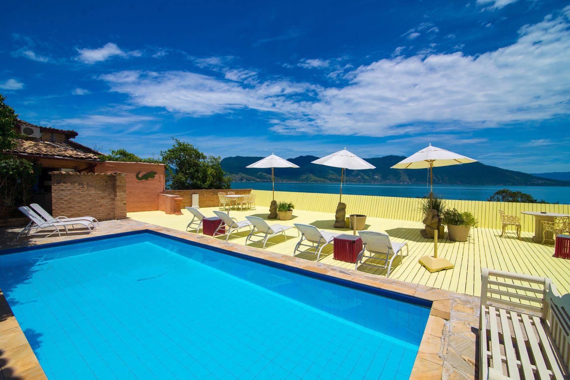 Hotel Pousada Maison Joly Ilhabela Exterior foto